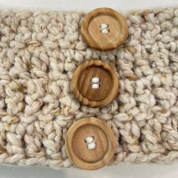 Handcrafted Beige Knit Headband With Wooden Buttons Cozy & Stylish Accessory NWT - Picture 2 of 8